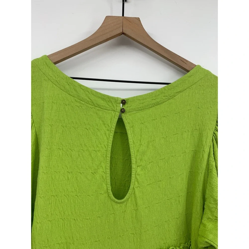 Free People Beach Romper Womens Medium Green Textured Balloon Sleeve Keyhole